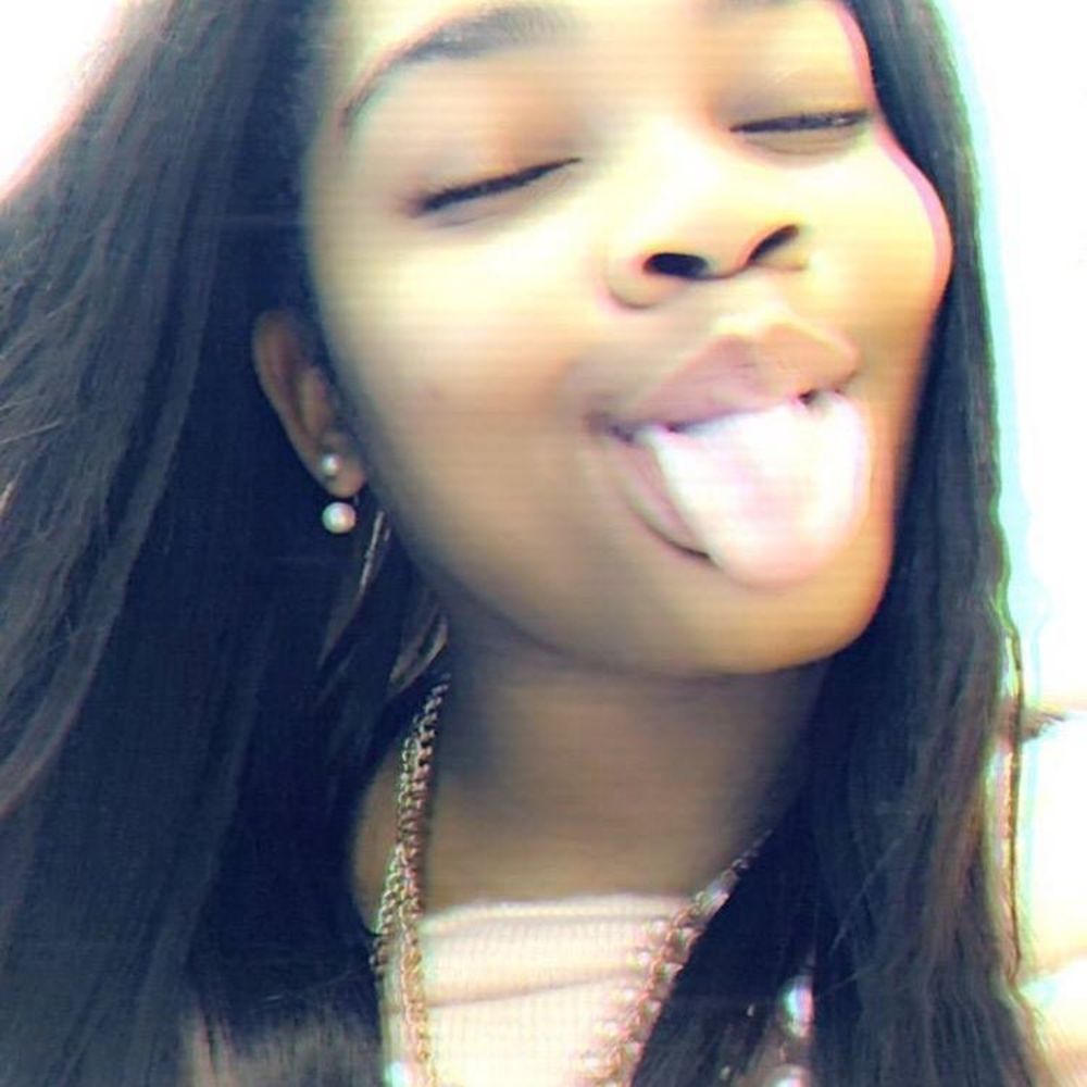 Meet your Posher, Kennedi
